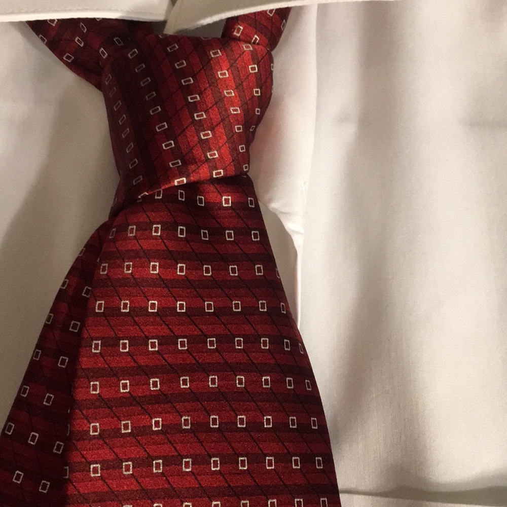 Neck tie